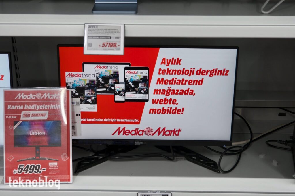 Carte de rapport du moniteur Lenovo Legion, suggestions de cadeaux 2024