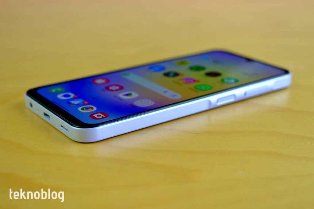 avis sur la galaxie a25