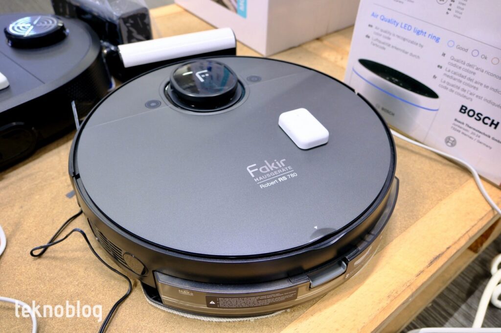 Fakir Robert RS 780 Robot Aspirateur