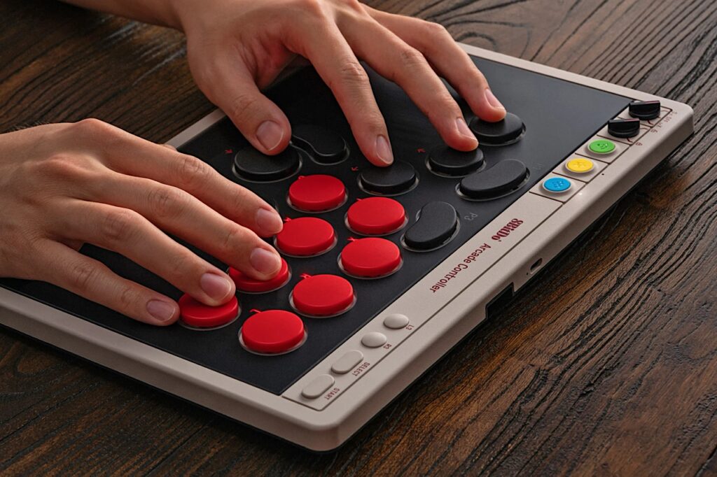 Contrôleur d'arcade 8Bitdo