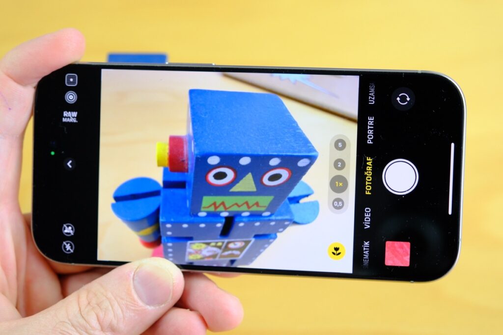 test de l'iphone 16 pro