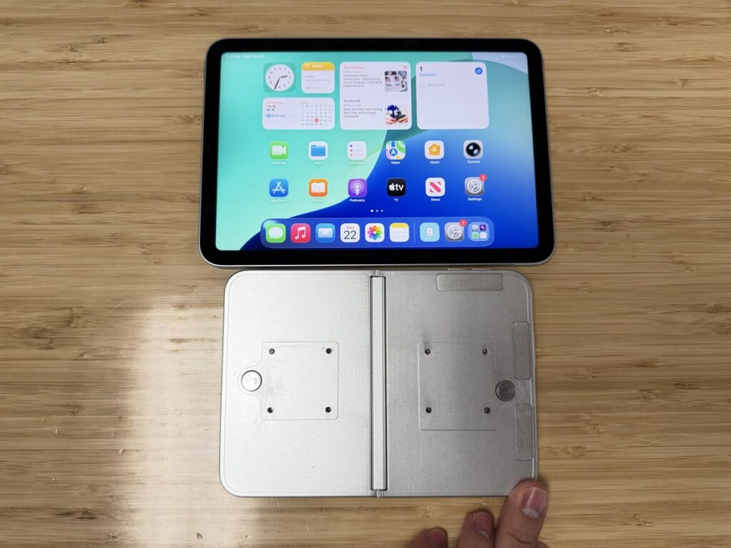 Des maquettes de la série iPhone 18 Pro et iPhone Ultra sont apparues