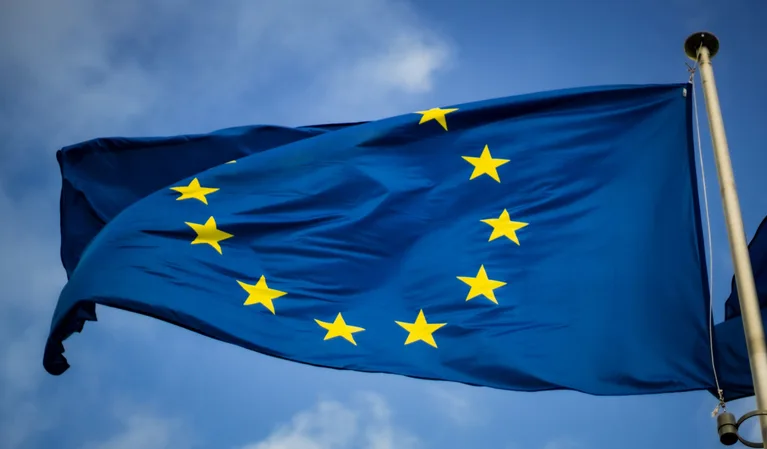 L'Union européenne ferme les portes des réseaux sociaux aux moins de 13 ans