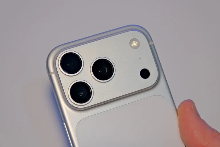 La qualité des photos peut s'améliorer à mesure que les caméras des téléphones deviennent plus petites