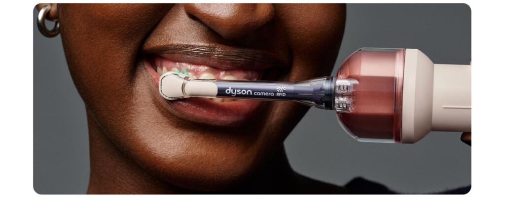 Dyson CameraJet trouve les espaces entre les dents grâce à une caméra et à l'intelligence artificielle