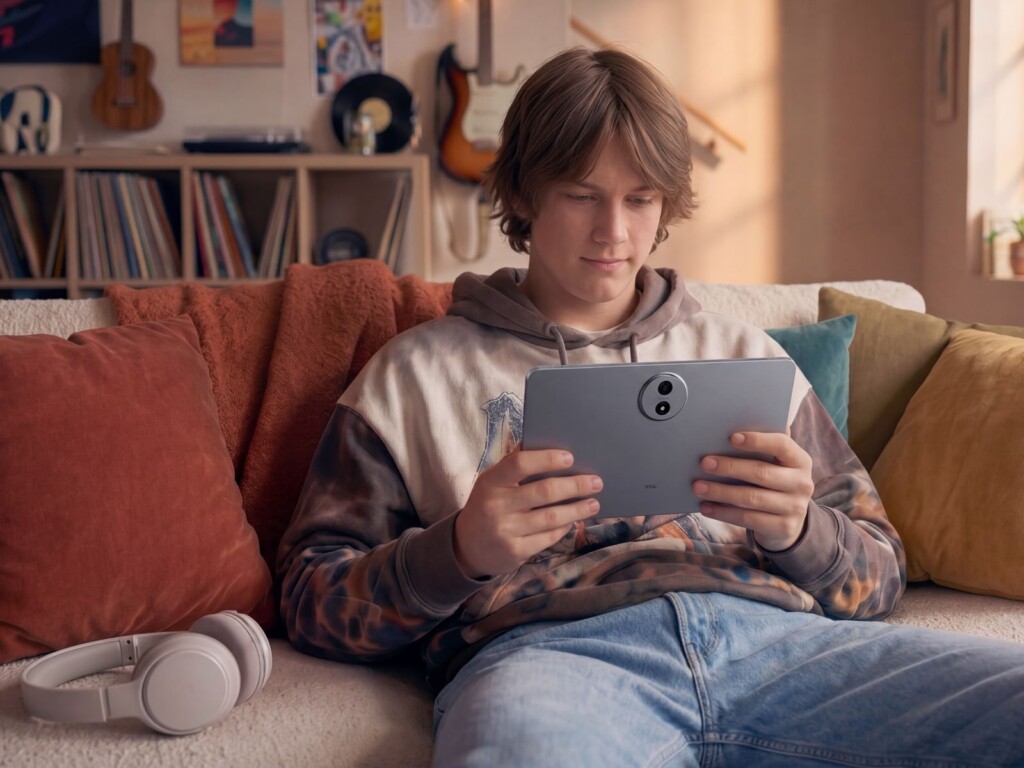 TCL Tab A1 NXTPAPER est arrivé, Tbot ​​​​transforme la montre pour enfants en robot
